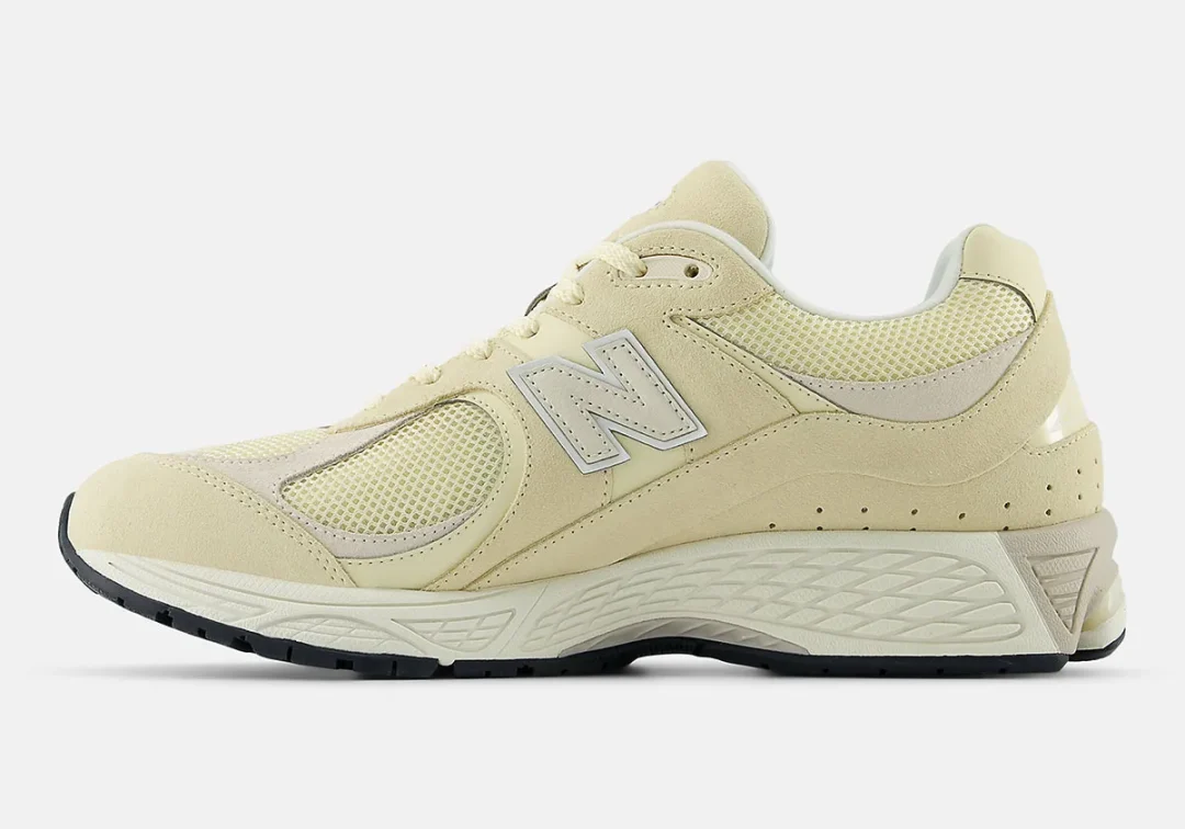 【2024年 8/21 発売】New Balance M2002 RFI “Off White” (ニューバランス) [M2002RFI]