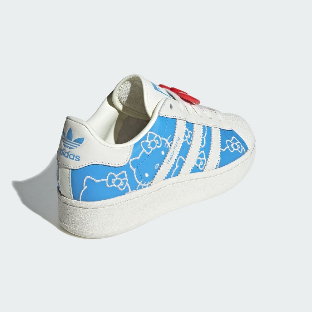 【2024年 8/1 発売】HELLO KITTY x adidas Originals SUPERSTAR XLG “Blue/White/Red” (ハローキティ キティちゃん アディダス オリジナルス スーパースター “ブルーバースト/オフホワイト/レッド”) [IG4477]