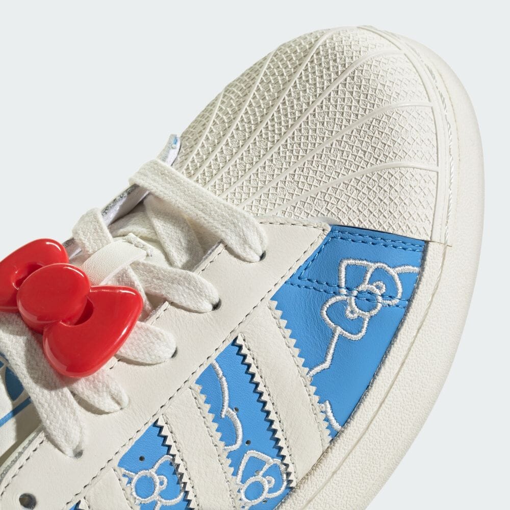 【2024年 8/1 発売】HELLO KITTY x adidas Originals SUPERSTAR XLG “Blue/White/Red” (ハローキティ キティちゃん アディダス オリジナルス スーパースター “ブルーバースト/オフホワイト/レッド”) [IG4477]