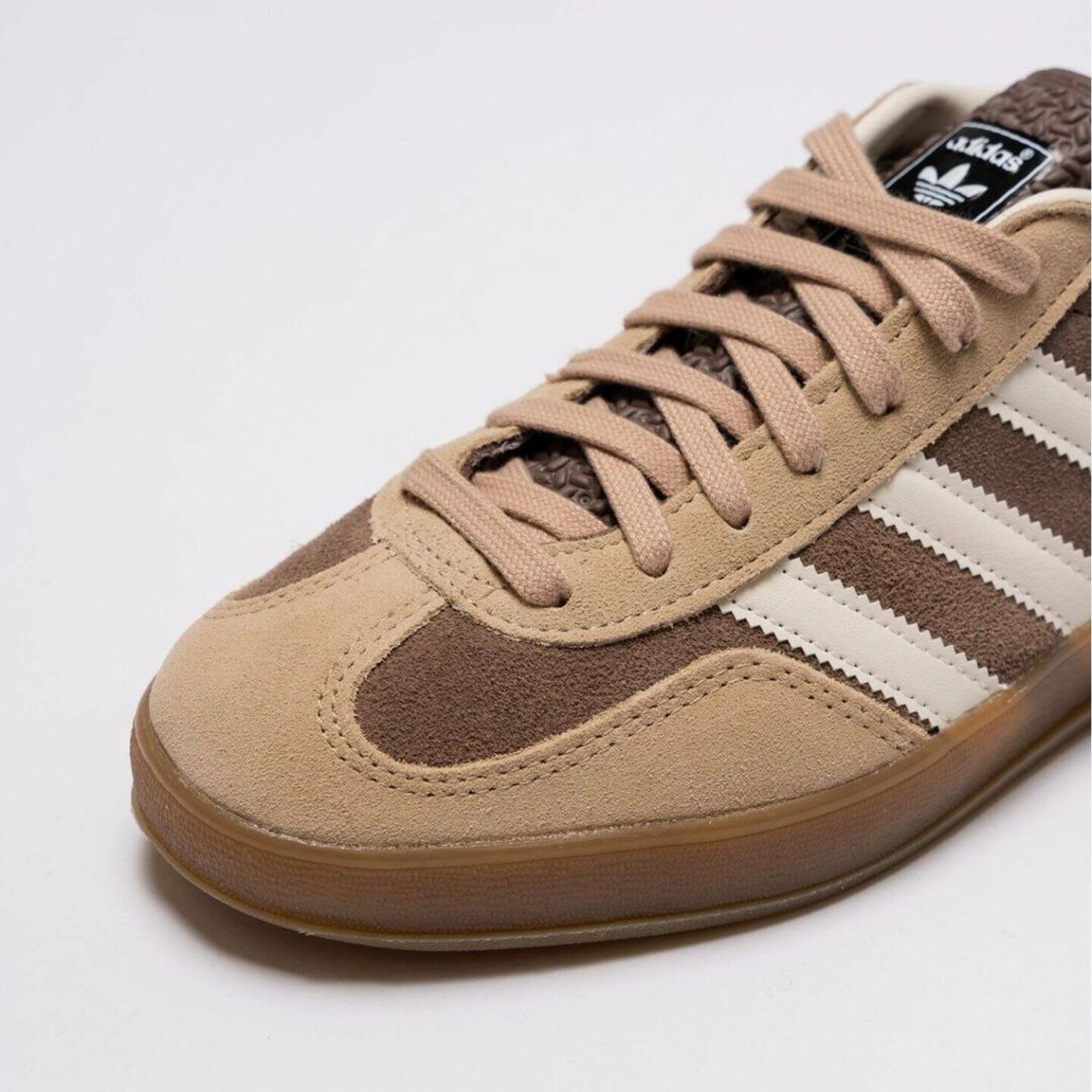 【2024年 9/12 発売 / 国内限定店舗限定カラー】adidas Originals GAZELLE INDOOR “Earth Strata/Magic Beige” (アディダス オリジナルス ガゼル インドア “アースストレータ/マジックベージュ”) [IF9646]