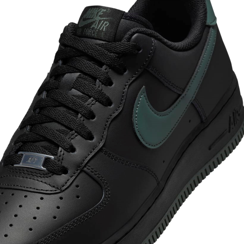 【2024年末 発売予定】NIKE AIR FORCE 1 LOW “Black/Vintage Green” (ナイキ エア フォース 1 ロー “ブラック/ビンテージグリーン”) [FJ4146-001]