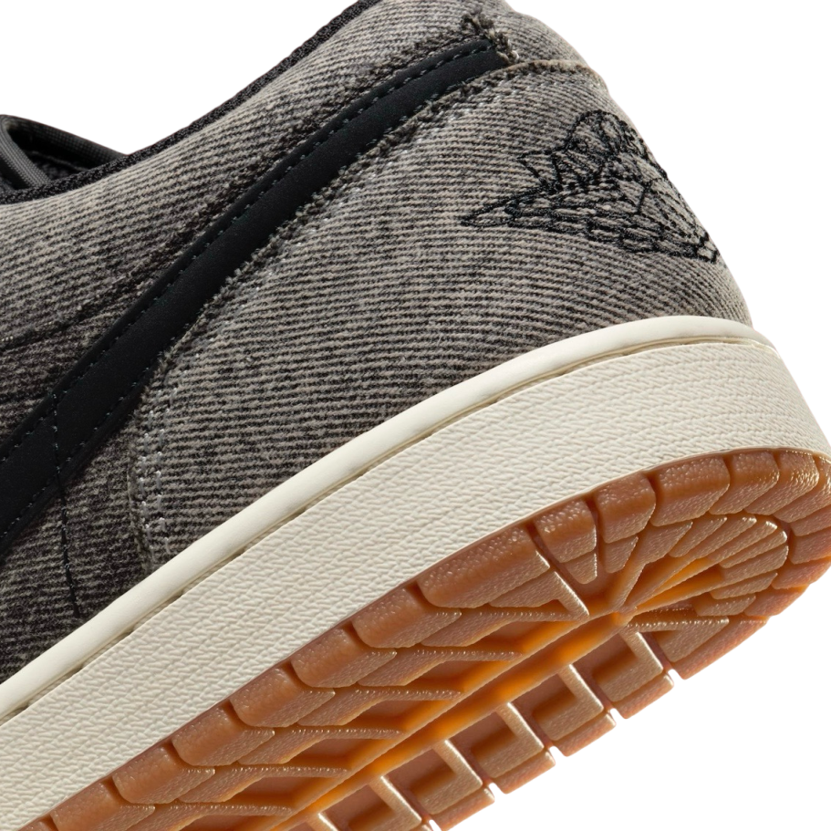 【2024年 9/16 発売】NIKE AIR JORDAN 1 LOW “Black Denim/Gum” (ナイキ エア ジョーダン 1 ロー “ブラックデニム/ガム”) [HJ4360-001]