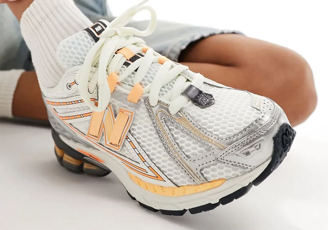 【2024年 発売】ASOS Exclusive New Balance M1906 “White/Orange” (ニューバランス)