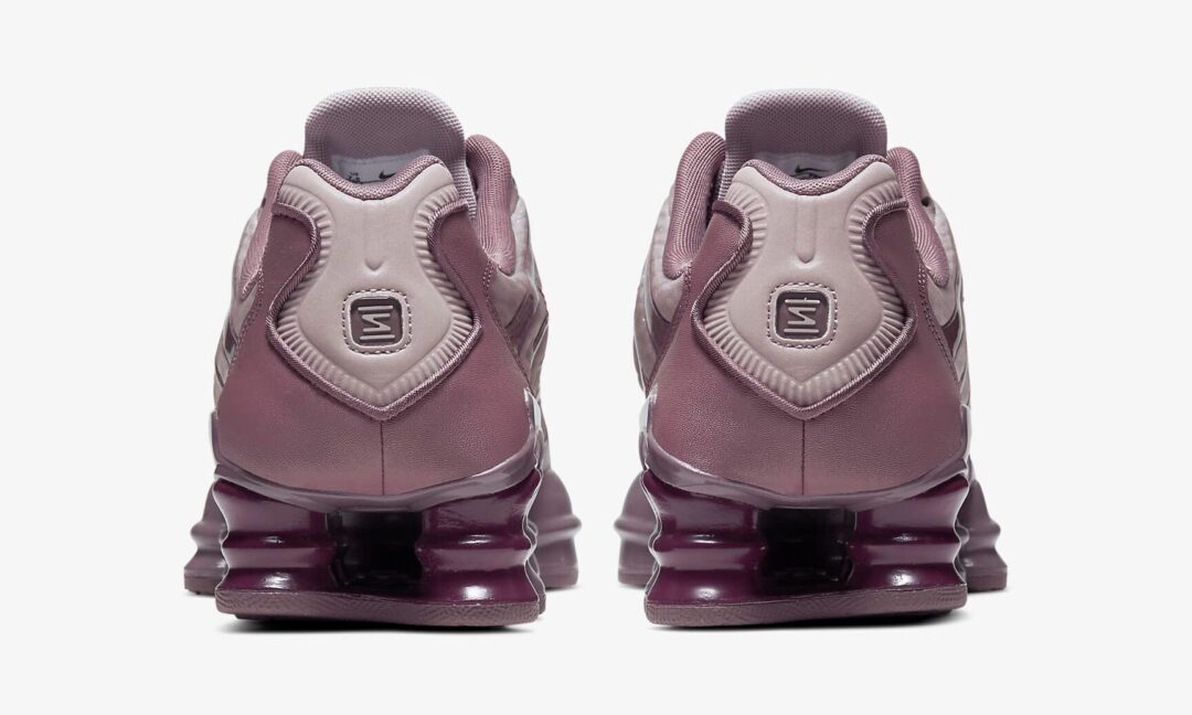 【2024年 8/5 発売】ナイキ ショックス TL “パミス/ナイトマルーン” (NIKE SHOX TL “Pumice/Night Maroon”) [AR3566-200]