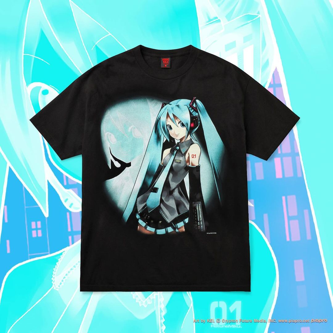 GEEKS RULE × 初音ミク コラボで2024年 8/30 発売 (ギークス Miku)