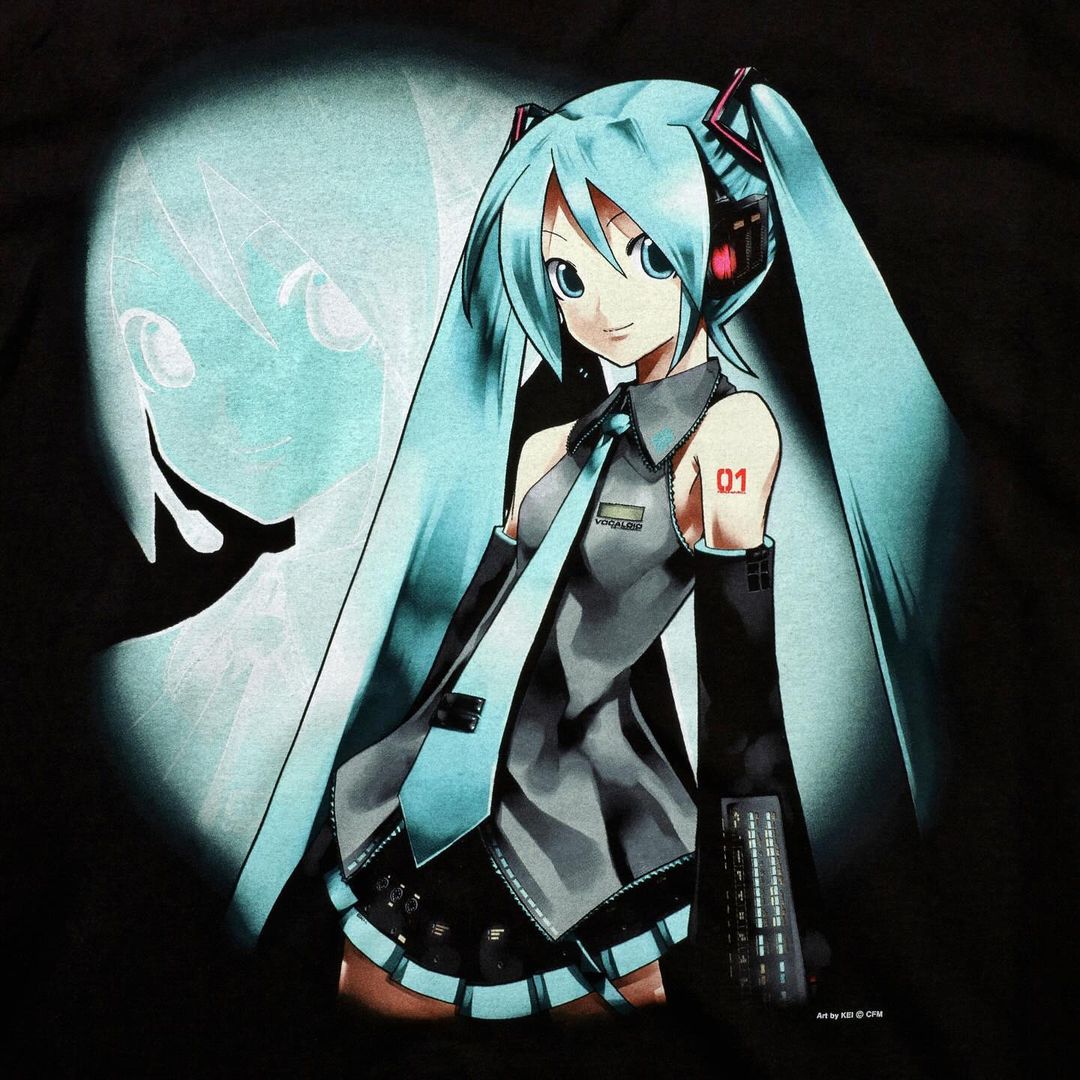 GEEKS RULE × 初音ミク コラボで2024年 8/31 発売 (ギークス Miku)