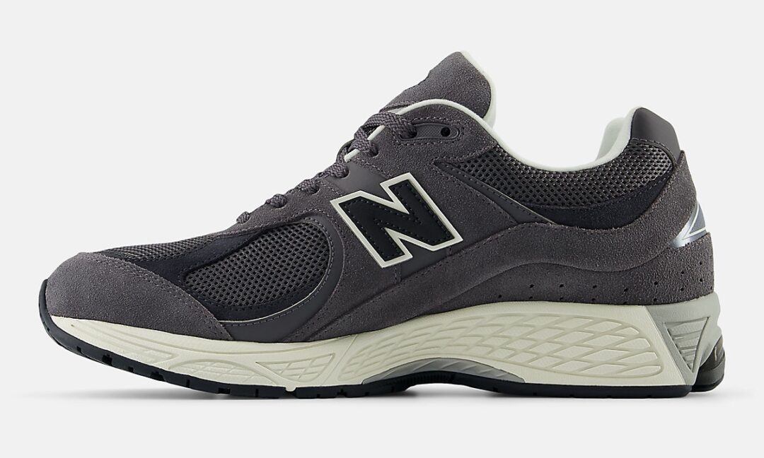 【2024年 8/21 発売】New Balance M2002 RFL “Dark Grey” (ニューバランス) [M2002RFL]