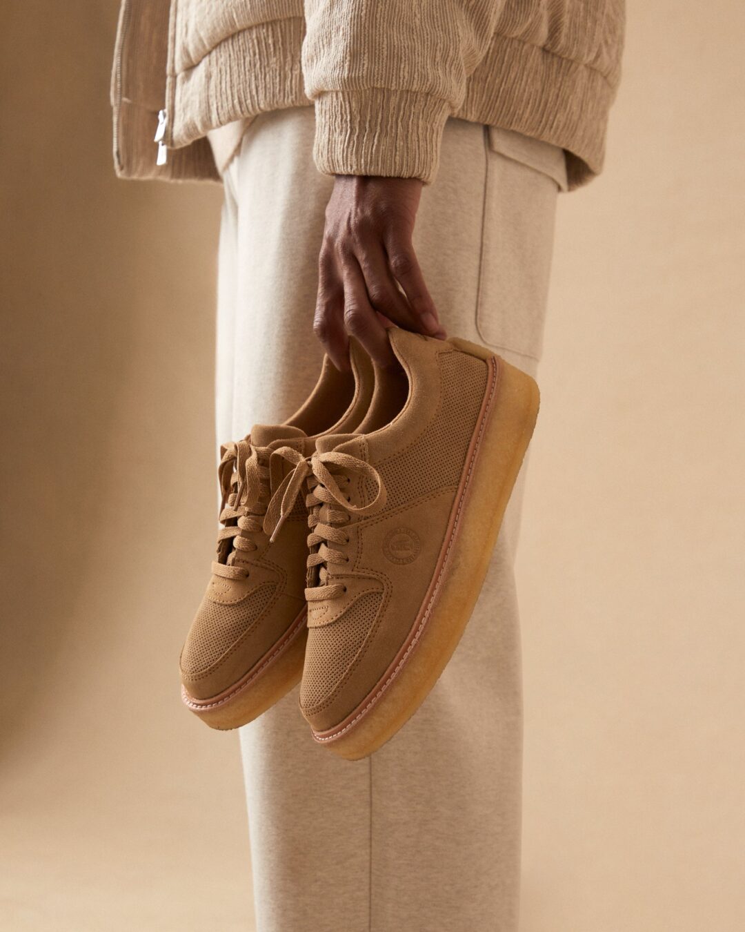 【2024年 8/2 発売】KITH 8th St by Ronnie Fieg for Clarks Originals “Rossendale/Sandford” (キス クラークス)