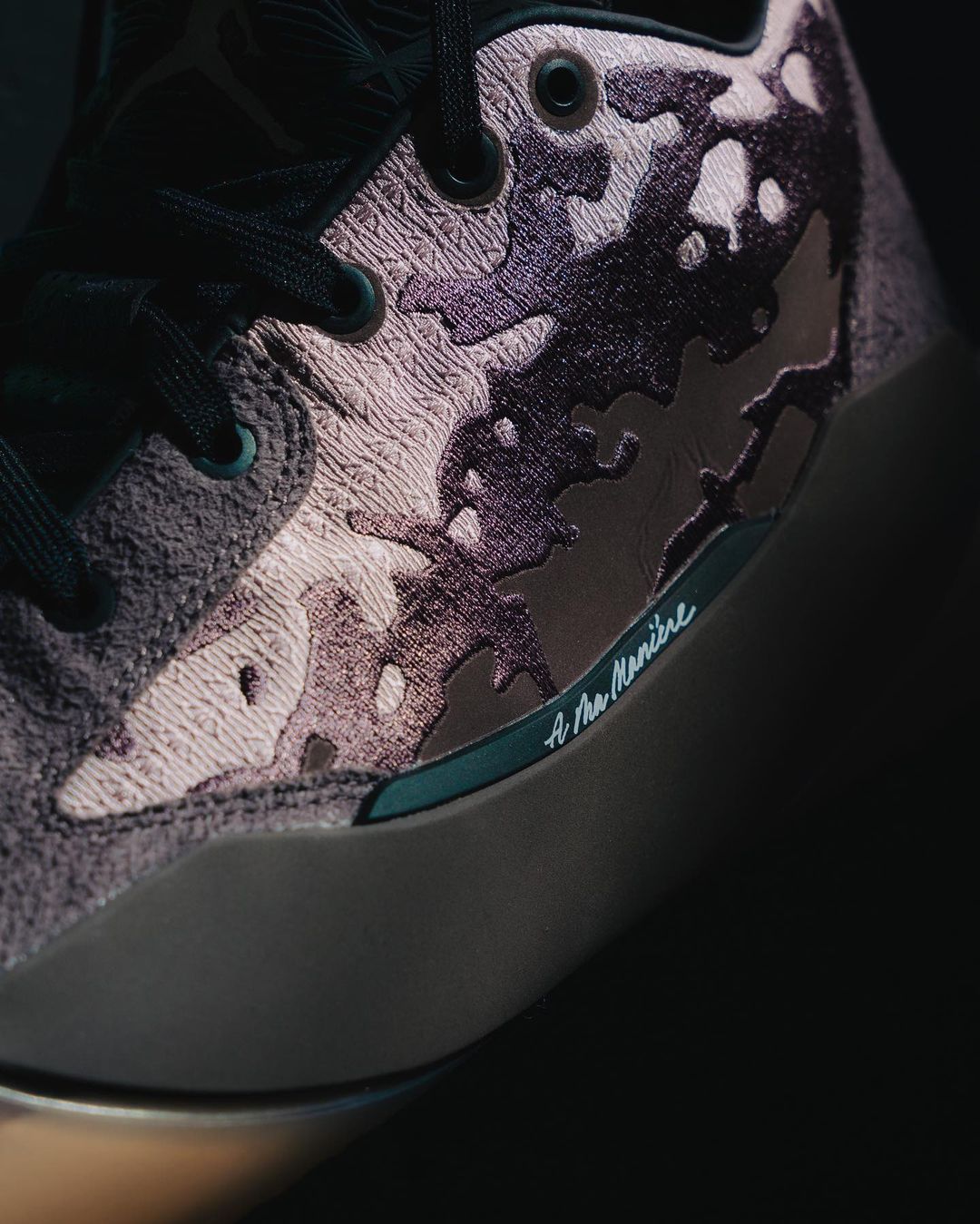 【2024年 8/30 発売】A Ma Maniére × NIKE AIR JORDAN 39 “While You Were Sleeping” (ア マ マニエール ナイキ エア ジョーダン 39 “ワイル ユー ワー スリーピング”) [FQ7617-200]