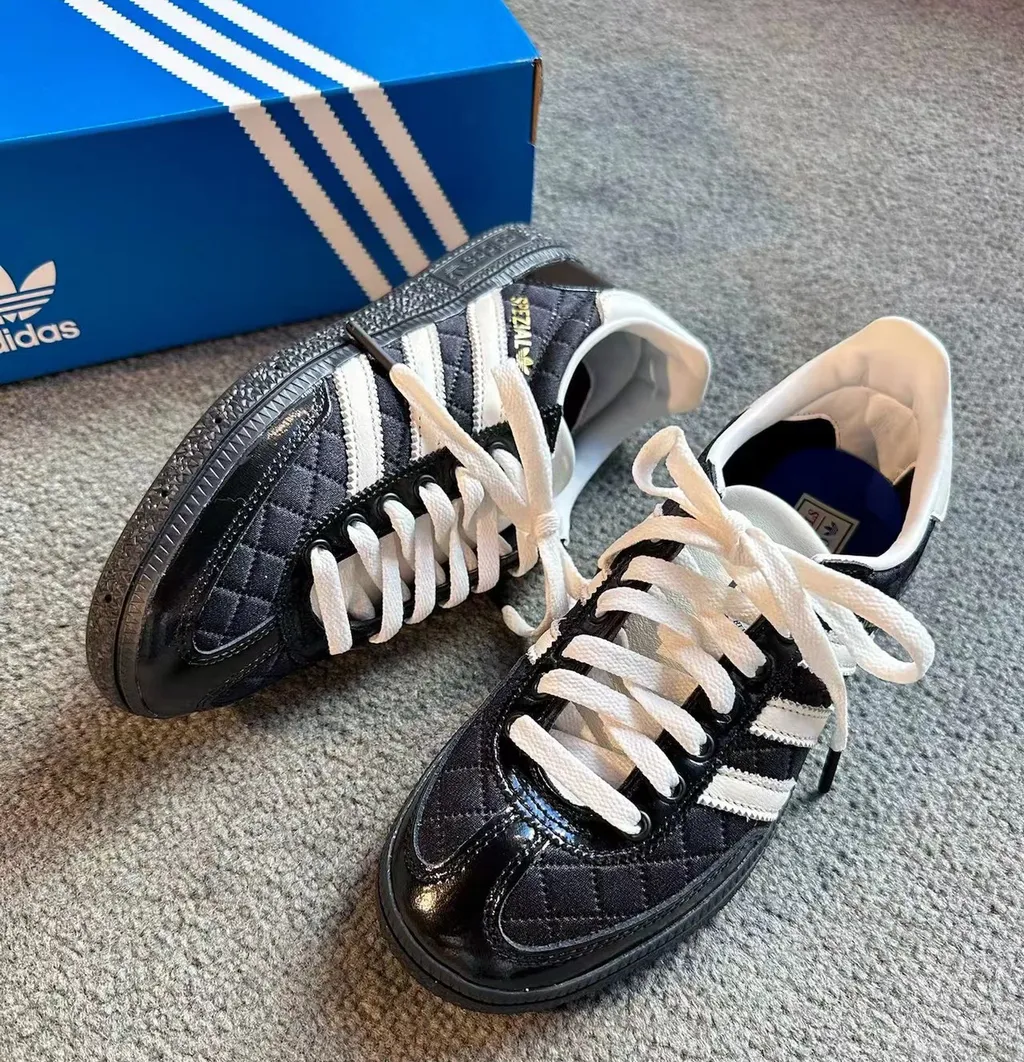 【2024年 発売】adidas Originals HANDBALL SPEZIAL “BLUE TRIO/Black” (アディダス オリジナルス ハンドボール スペツィアル “ブルートリオ/ブラック”) [JP5669]