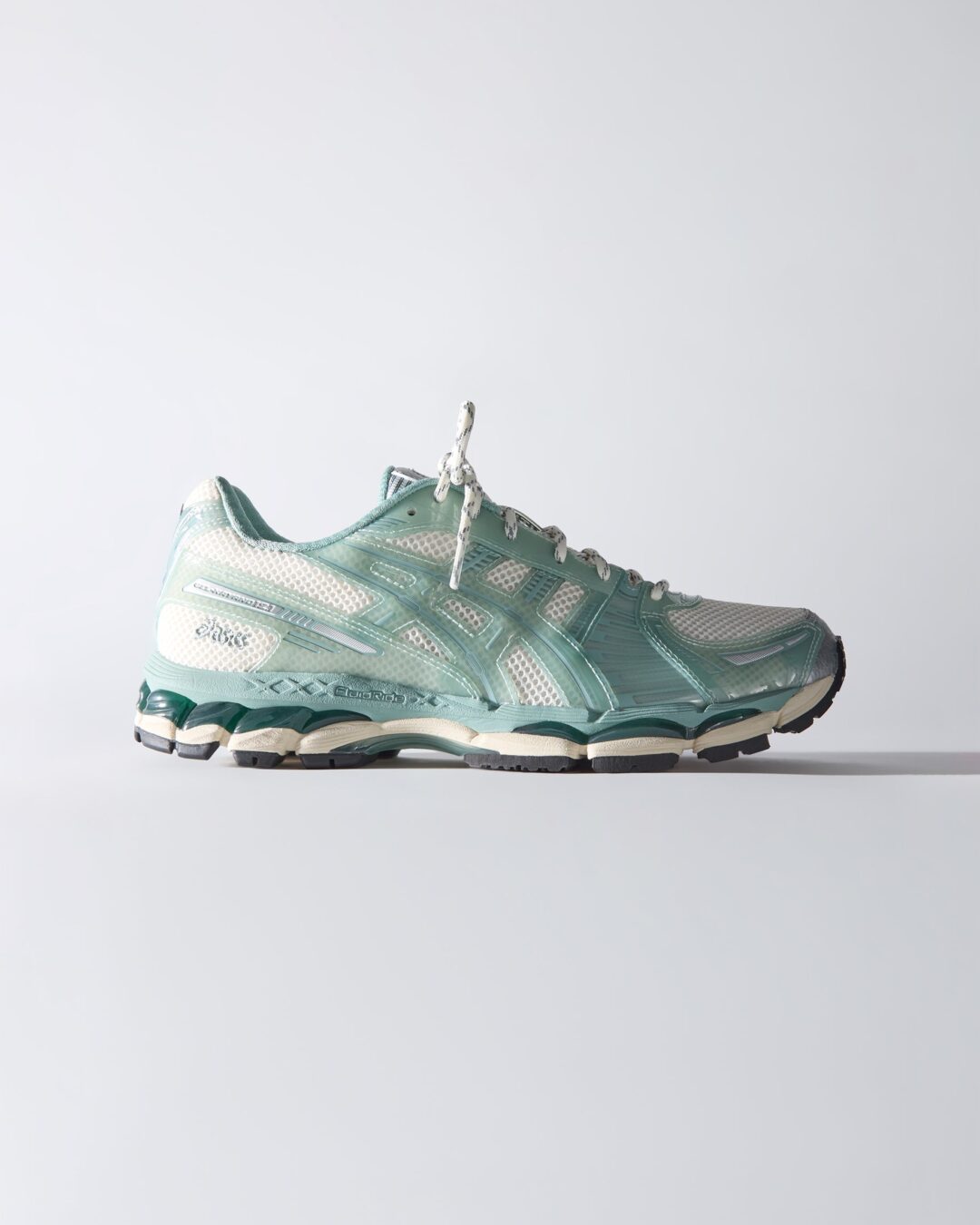 【2024年 10/21 発売】KITH Ronnie Fieg x ASICS GEL-KAYANO 12.1 “Light Sage” (キス ロニー・ファイグ アシックス ゲルカヤノ) [1203A675.100]