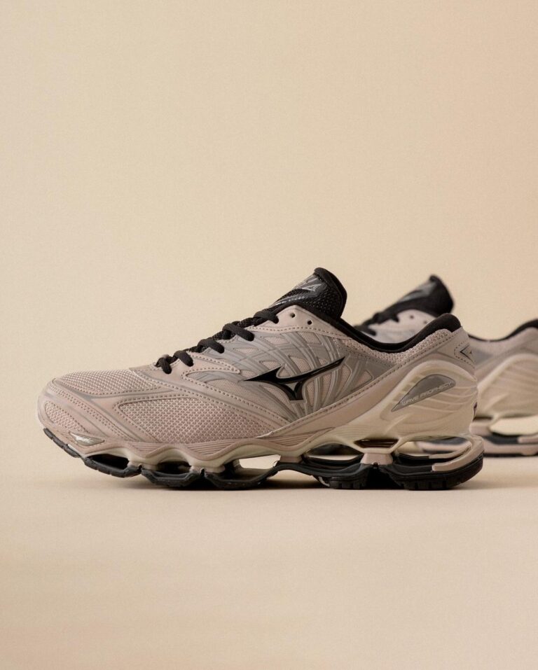 2024年 8/9 発売】MIZUNO WAVE PROPHECY LS “Light Grey/Black” (ミズノ ウェーブ プロフェシー  “ライトグレー/ブラック”) [D1GA333703] | Fullress