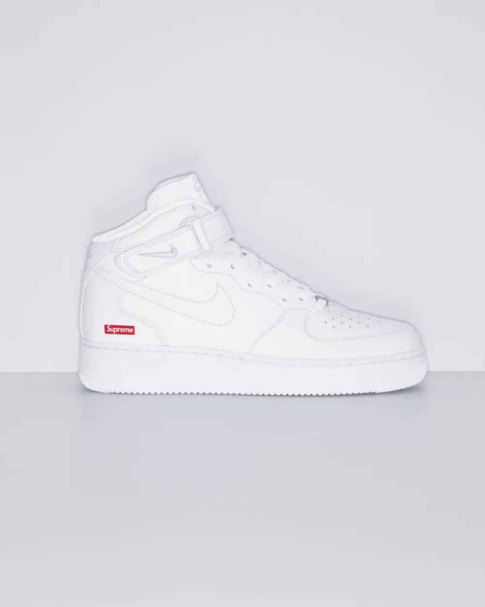 【2024年 8/31 発売】SUPREME × NIKE AIR FORCE 1 MID (シュプリーム ナイキ エア フォース 1 ミッド) [FZ8784-001/FZ8784-100]