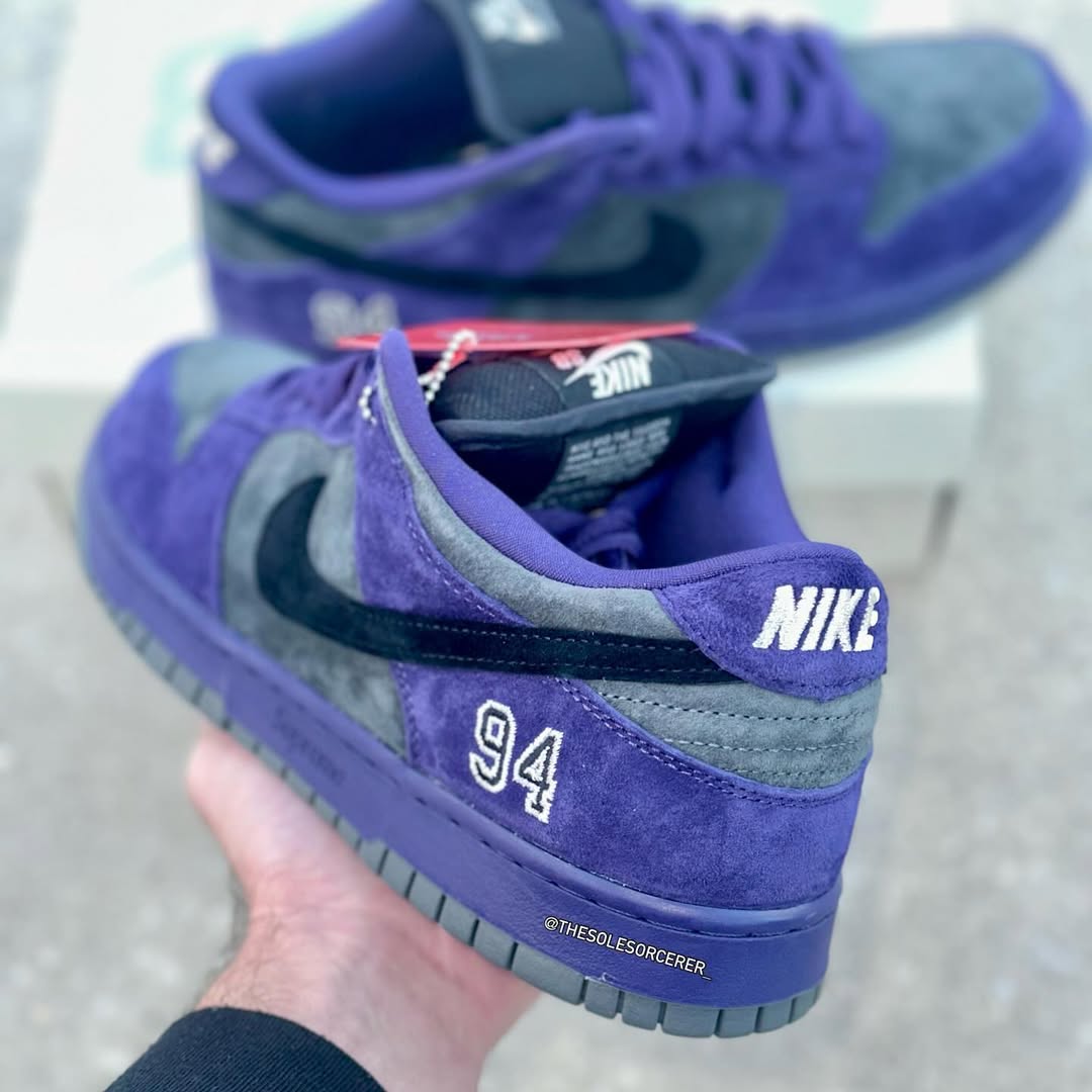 【2025年 5月 発売予定】SUPREME × NIKE SB DUNK LOW PRO OG QS (シュプリーム ナイキ SB ダンク ロー プロ OG QS) [HQ8487-001/HQ8487-100/HQ8487-300/HQ8487-400/HQ8487-500]