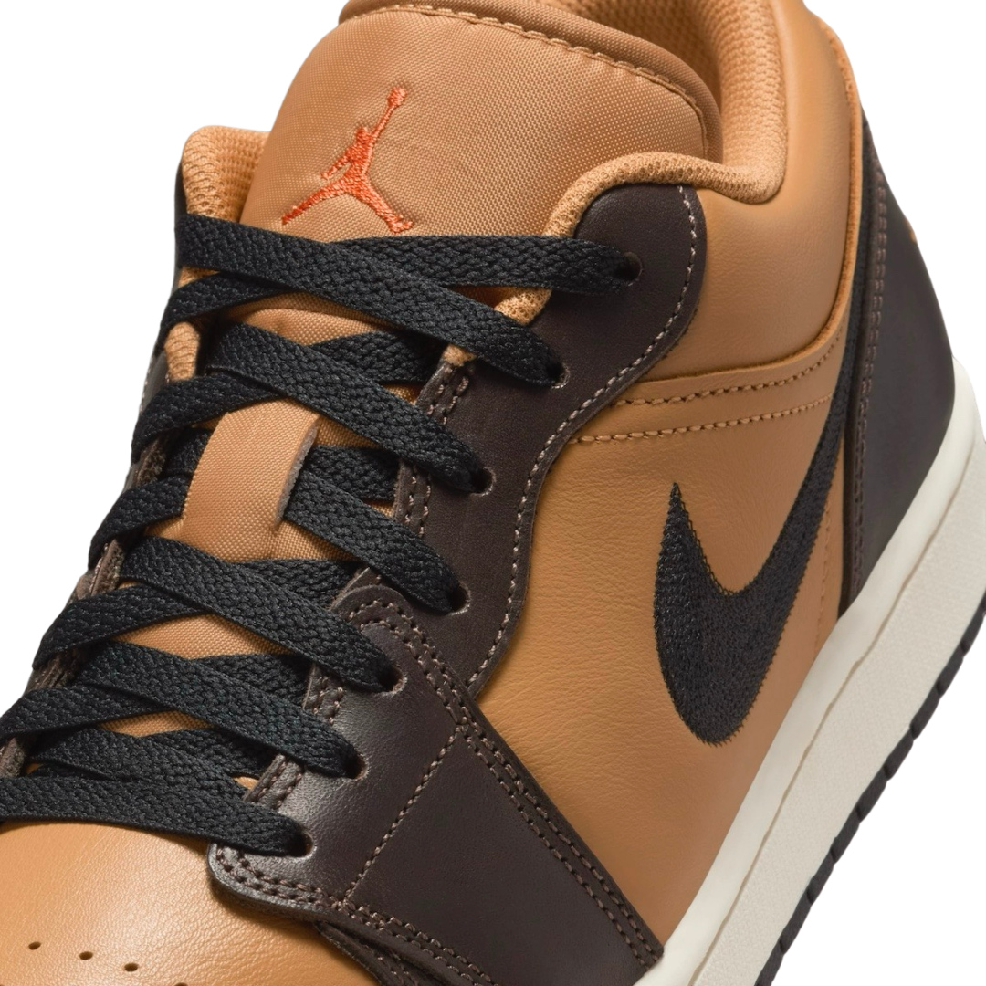 【2024年 9/13 発売】NIKE AIR JORDAN 1 LOW “Flax/Baroque Brown” (ナイキ エア ジョーダン 1 ロー “フラックス/バロックブラウン”) [HQ3603-201]