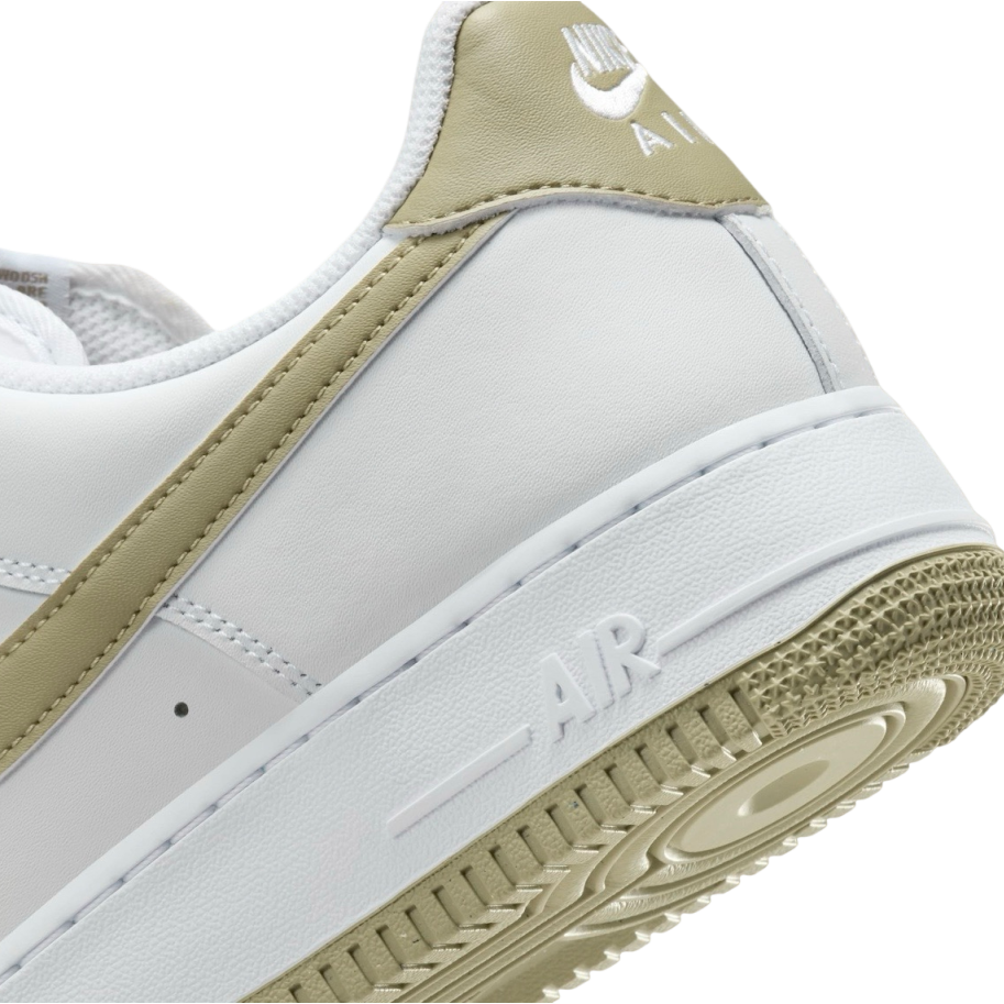 【2024年 10/5 発売予定】NIKE AIR FORCE 1 LOW “White/Neutral Olive” (ナイキ エア フォース 1 ロー “ホワイト/ニュートラルオリーブ”) [FJ4146-110]