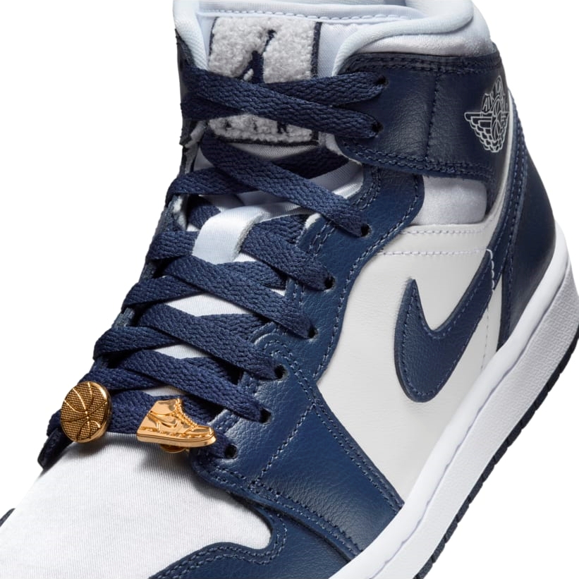 【2024年末 発売予定】NIKE AIR JORDAN 1 MID “Football Grey/Midnight Navy” (ナイキ ジョーダン 1 ミッド “フットボールグレー/ミッドナイトネイビー”) [FZ8777-044]