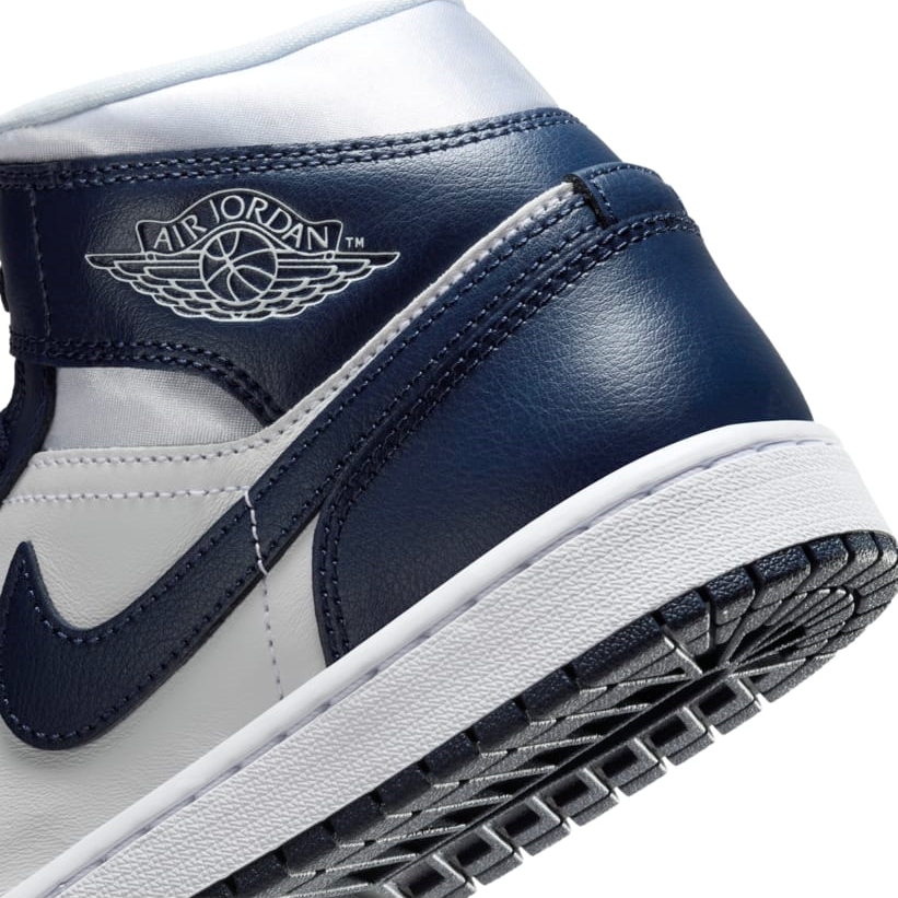 【2024年末 発売予定】NIKE AIR JORDAN 1 MID “Football Grey/Midnight Navy” (ナイキ ジョーダン 1 ミッド “フットボールグレー/ミッドナイトネイビー”) [FZ8777-044]