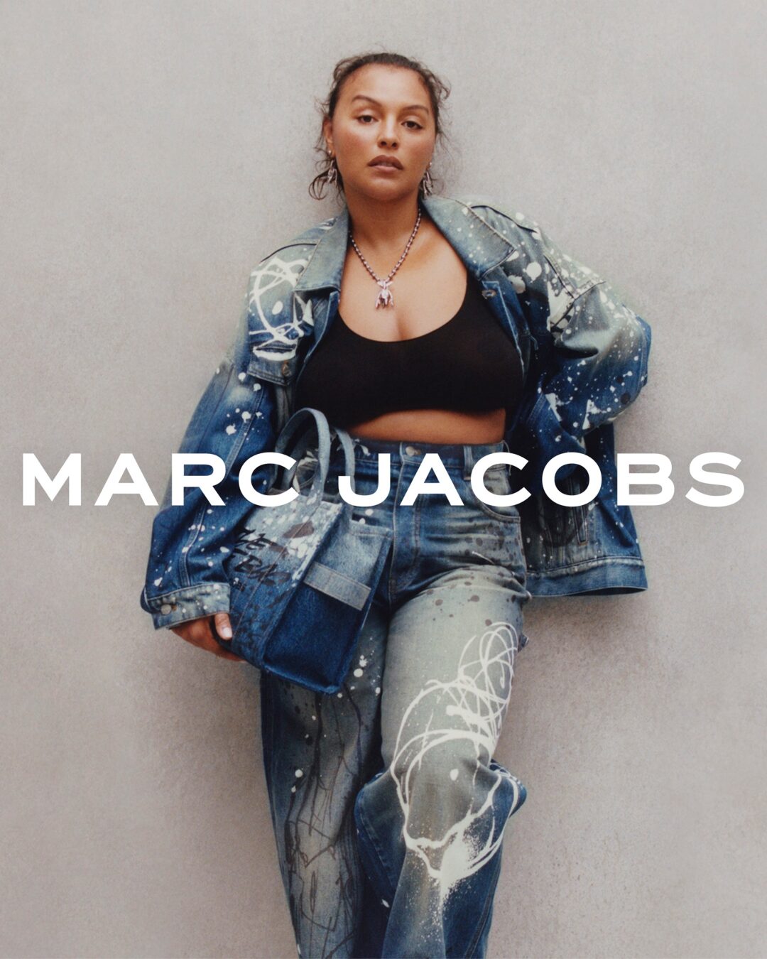 「マーク ジェイコブス/MARC JACOBS」の40周年を記念した「FUTURA」スペシャルエディションが2024年 9/27 発売 (フューチュラ)