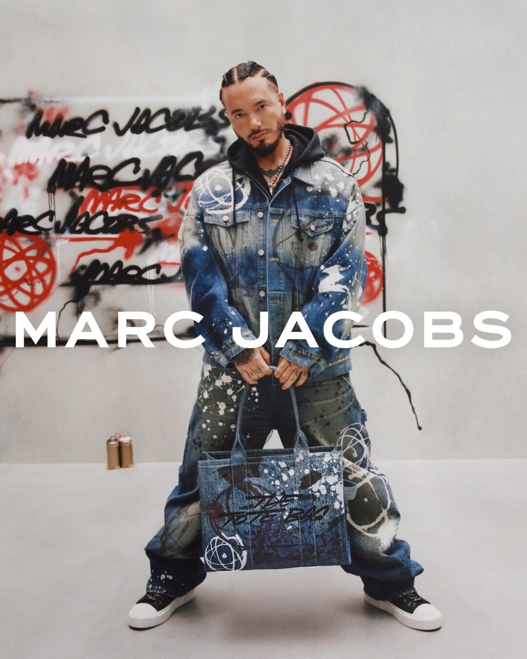 「マーク ジェイコブス/MARC JACOBS」の40周年を記念した「FUTURA」スペシャルエディションが2024年 9/27 発売 (フューチュラ)