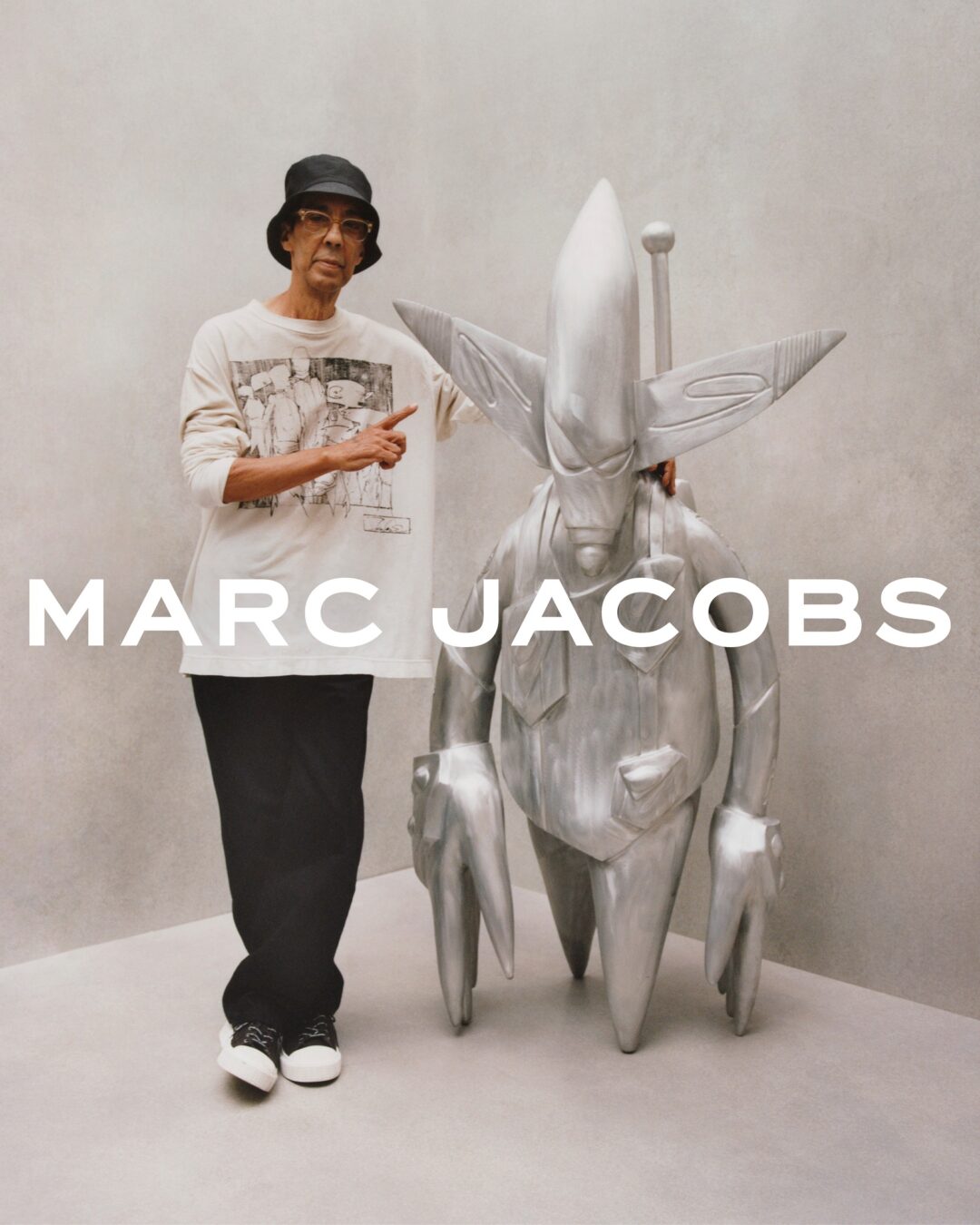 「マーク ジェイコブス/MARC JACOBS」の40周年を記念した「FUTURA」スペシャルエディションが2024年 9/27 発売 (フューチュラ)