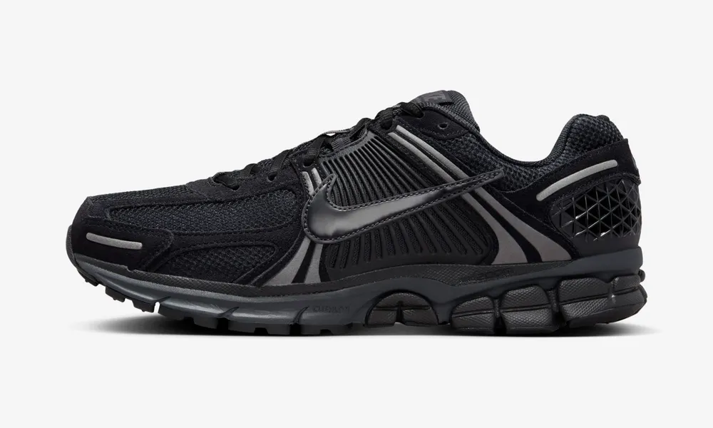 【2024年 9/21 発売】NIKE ZOOM VOMERO 5 “Black/Anthracite” (ナイキ ズーム ボメロ 5 “ブラック/アンスラサイト”) [HF1553-001]