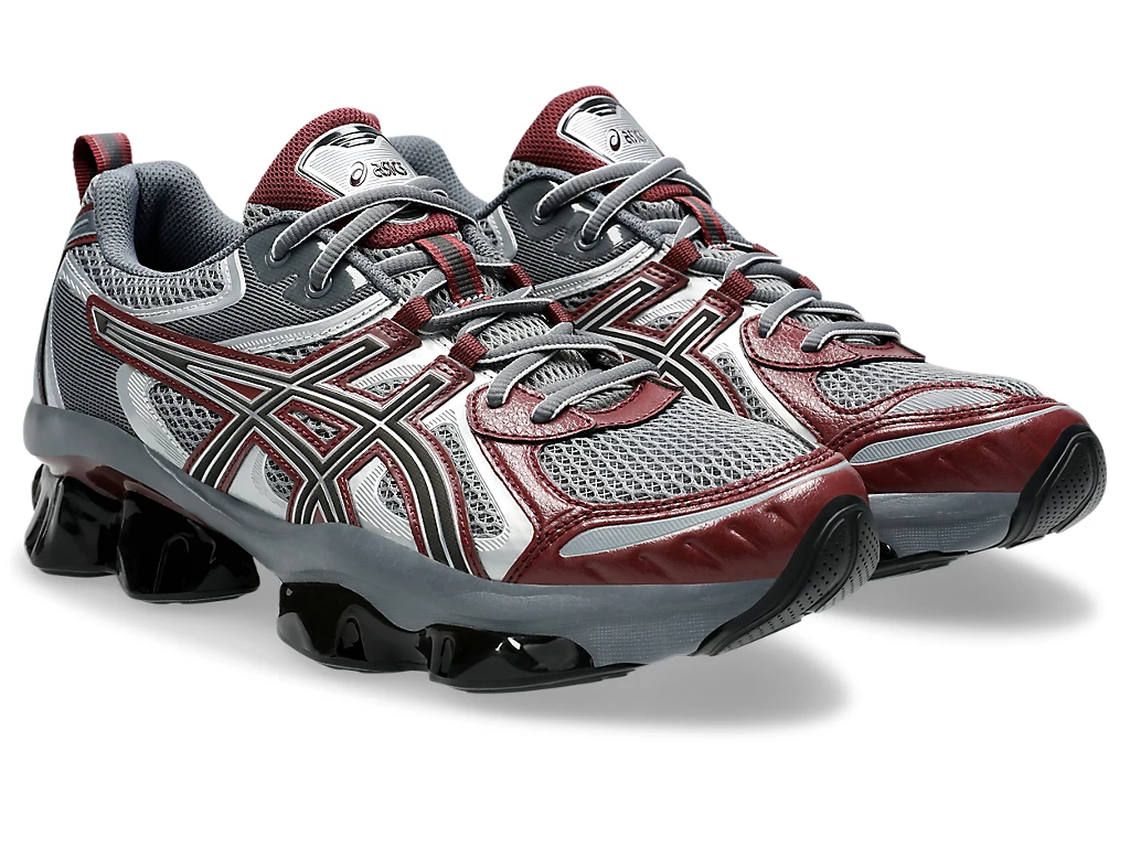 【2024年 発売予定】ASICS GEL-QUANTUM KINETIC “Sheet Rock/Dark Cherry” (アシックス ゲルクォンタム キネティック) [1203A270.024]