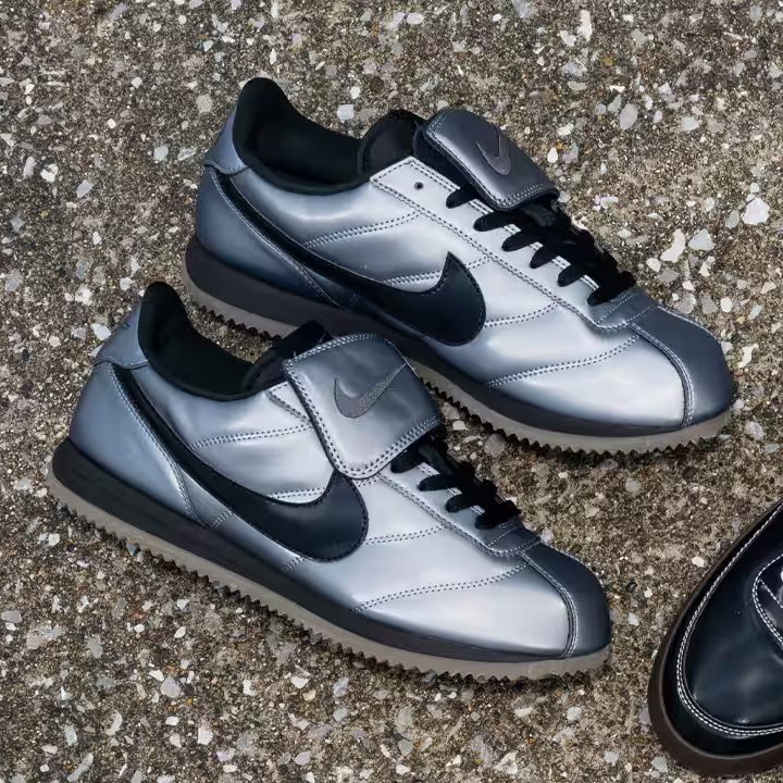 【2024年 9/18 発売】NIKE CORTEZ LEATHER SE “Metallic Cool Grey/Black” (ナイキ コルテッツ レザー “メタリッククールグレー/ブラック”) [HQ3490-099]