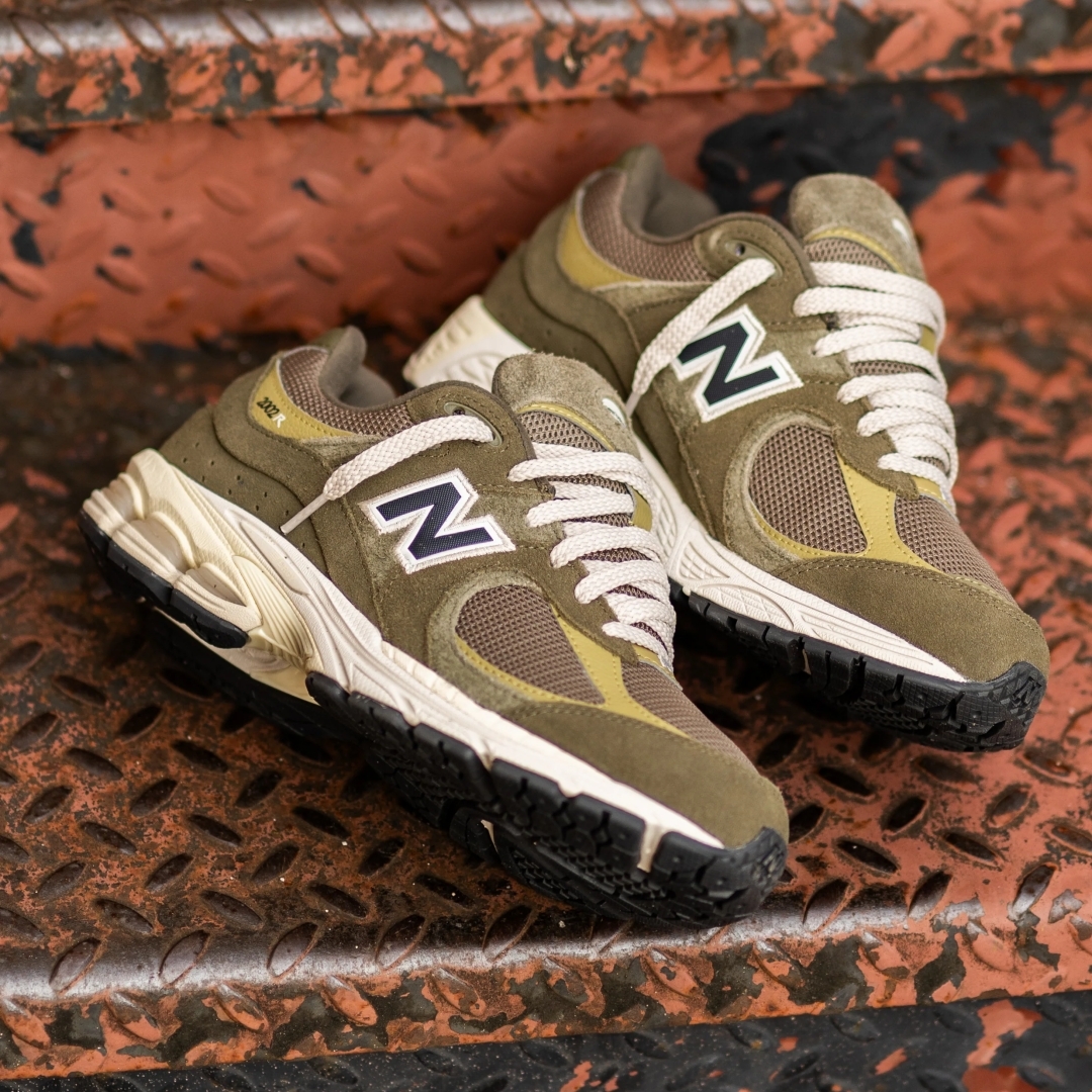 【2024年 発売】New Balance M2002 RZD “Green/Khaki” (ニューバランス) [M2002RZD]