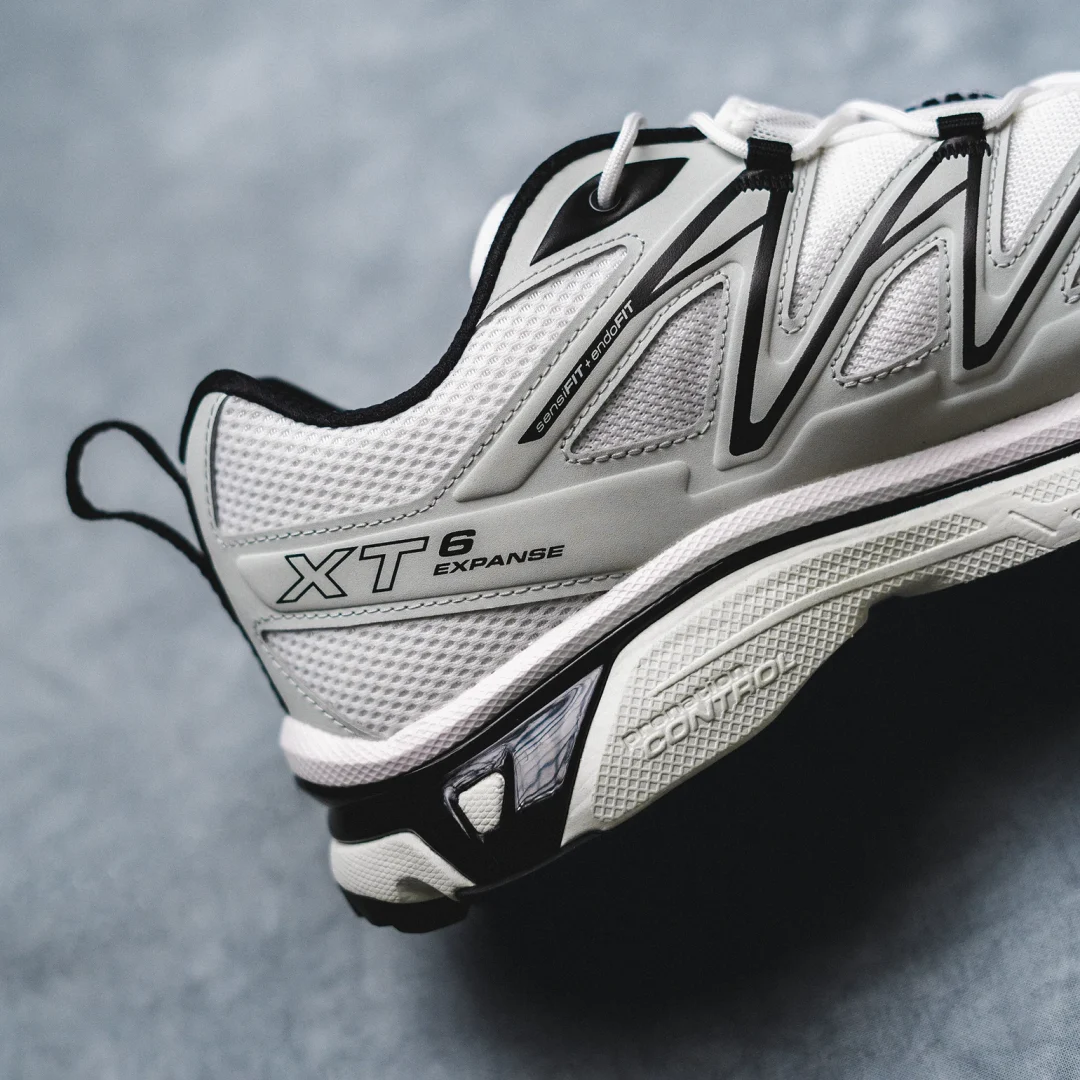 【2024年 9/16 発売】SALOMON XT-6 EXPANSE “White/Metal/Black” (ビリーズ サロモン) [L47573100]