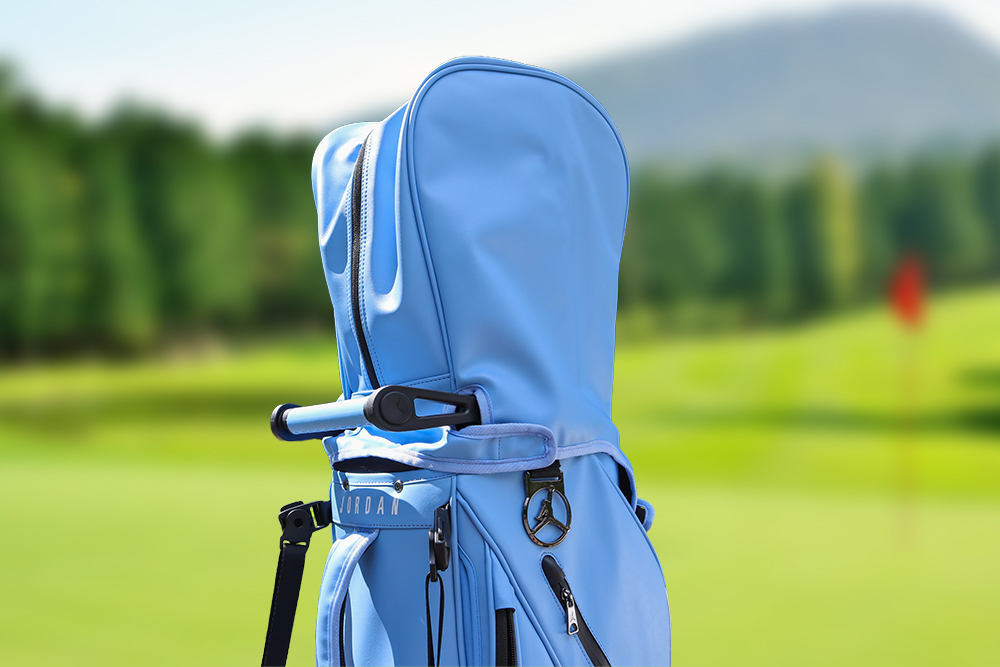 ナイキ ジョーダン ゴルフバッグ最新モデル「UNC」が2024年 9/20 発売 (NIKE JORDAN Golf Bag)