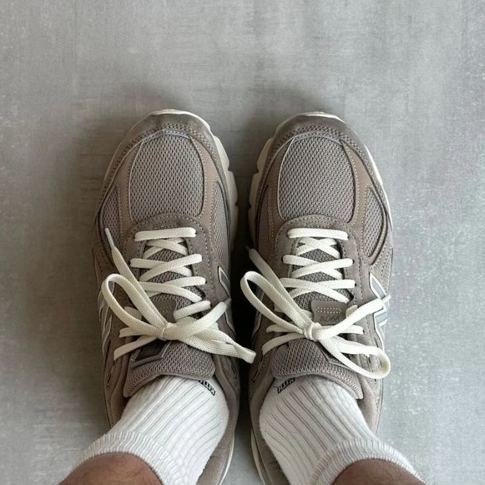 【2024年 発売予定】KITH x New Balance U990v4 KT4 Made in USA “Grey” (キス ニューバランス) [U990KT4]