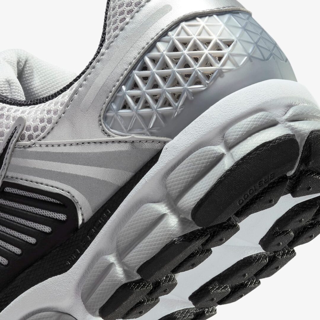 【2024年 11/1 発売】NIKE ZOOM VOMERO 5 “Metallic Silver/Pure Platinum” (ナイキ ズーム ボメロ 5 “メタリックシルバー/ピュアプラチナム”) [FJ4151-004]