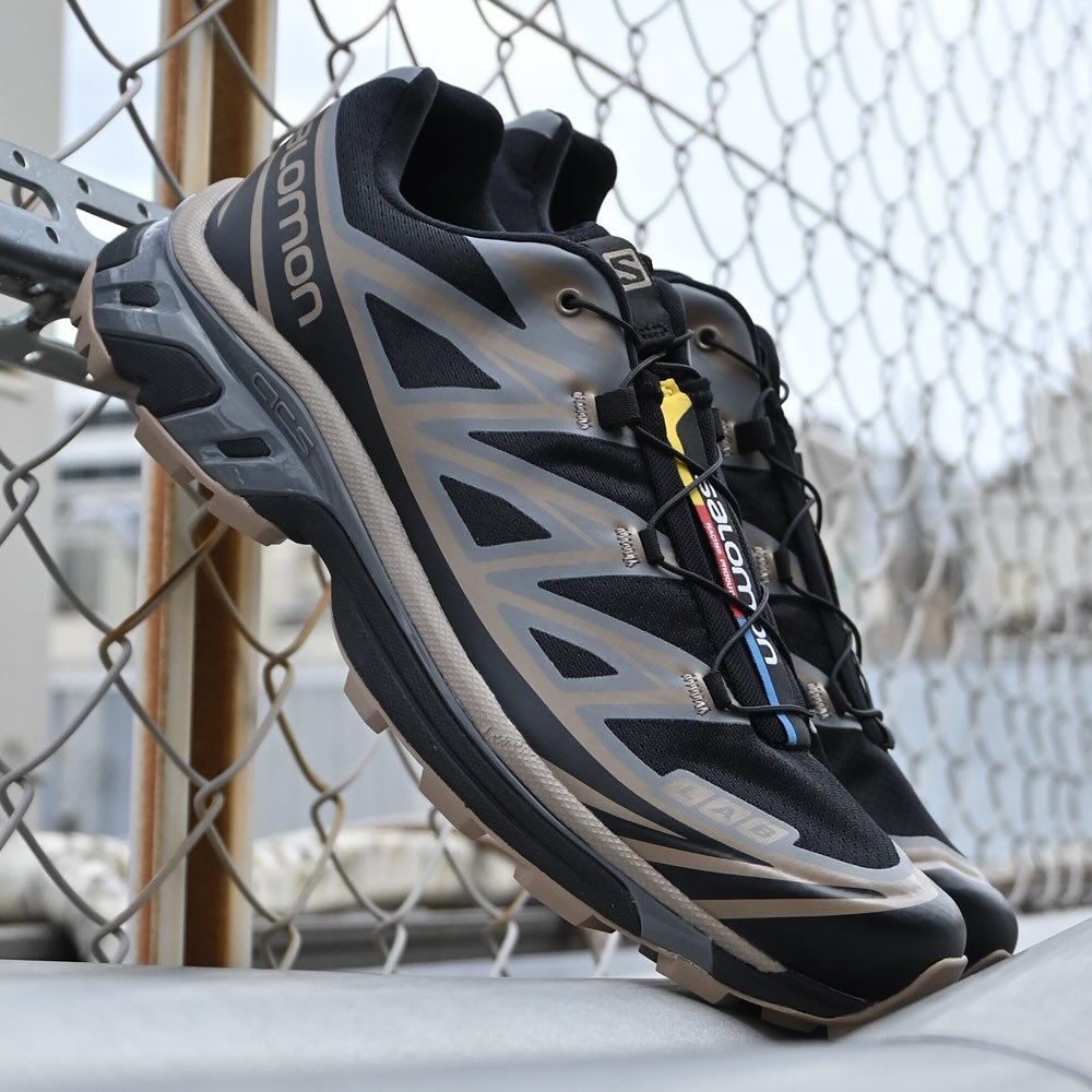 【2024年 10/11 発売】SALOMON XT-6 “Black/Portabella” (サロモン) [L47582400]