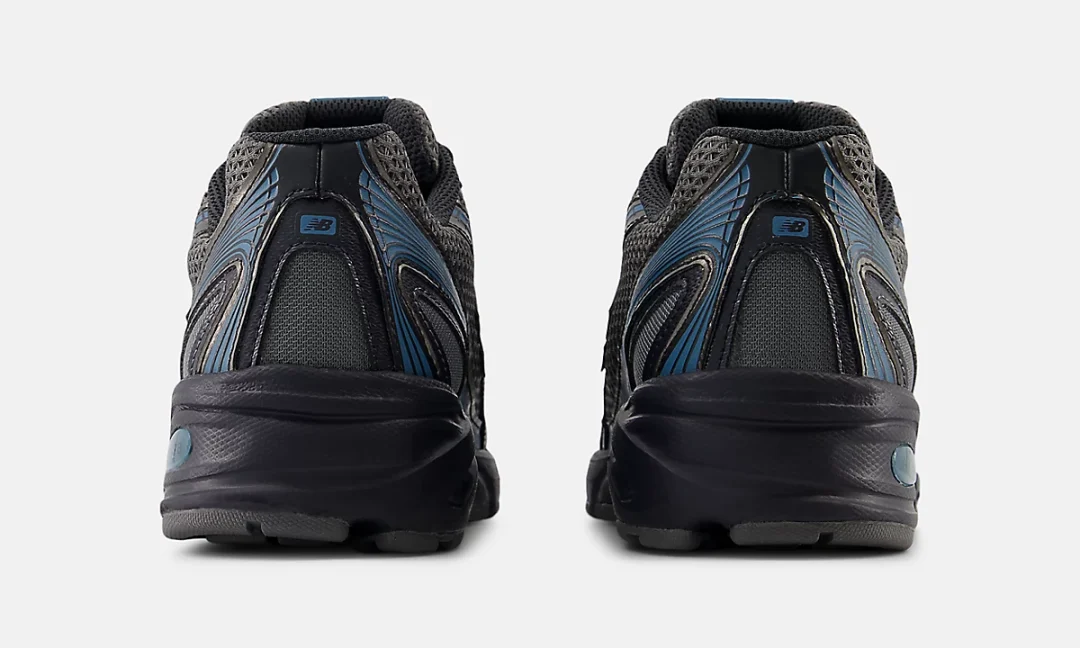 【2024年 発売】New Balance U740 BT2 “Black/Blue” (ニューバランス) [U740BT2]