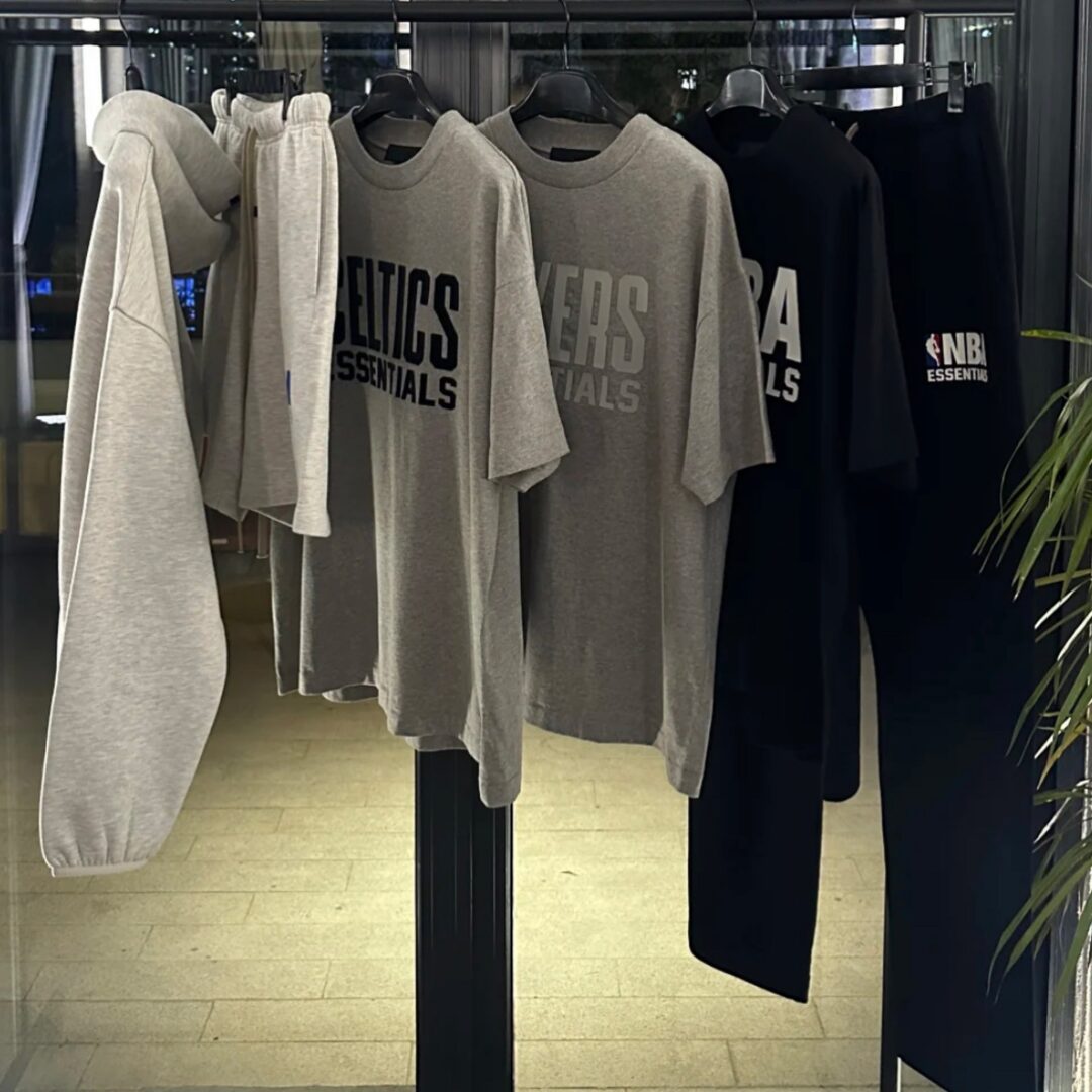 【2024年 11/21 発売予定】NBA × FEAR OF GOD ESSENTIALS (エヌビーエー フィア オブ ゴッド エッセンシャルズ)