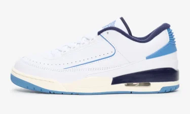 【海外 2024年 10/29 発売】NIKE AIR JORDAN 2/3 LOW RETRO “UNC/White/University Blue” (ナイキ エア ジョーダン ロー レトロ “ホワイト/ユニバーシティブルー”) [FD0383-144]