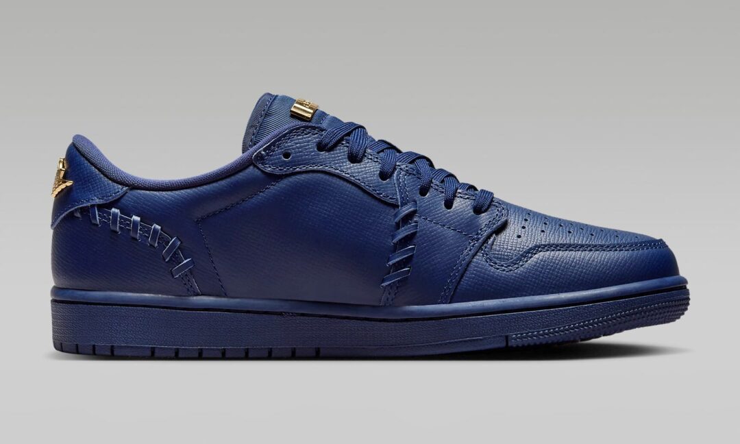 【2024年 10/7 発売】NIKE WMNS AIR JORDAN 1 LOW METHOD OF MAKE “Midnight Navy/Metallic Gold” (ナイキ ウィメンズ エア ジョーダン 1 ロー MM “メソッドオブメイク/ミッドナイトネイビー/メタリックゴールド”) [FN5032-400]