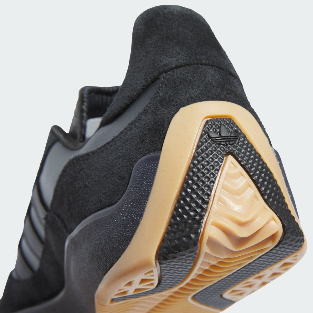 【2024年 10/3 発売】adidas Originals PUIG “Black/Carbon/Gold” (アディダス オリジナルス プイグ “コアブラック/カーボン/ゴールドメタリック”) [IF4633]