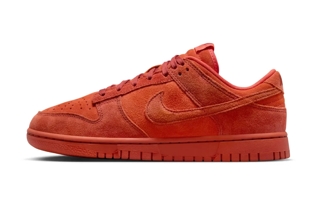 【2024年末 発売予定】NIKE DUNK LOW SE “Suede/Picante Red/Dragon Red” (ナイキ ダンク ロー “スエード/ピカンテレッド/ドラゴンレッド”) [HV5756-633]