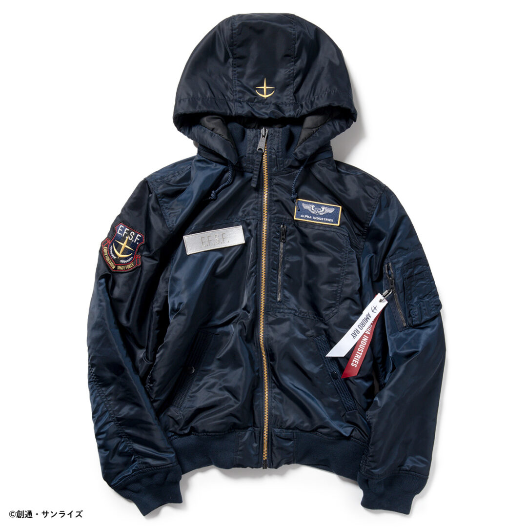 機動戦士ガンダム × ALPHA INDUSTRIES コラボ 2024 FW 新作第1弾 フーデッドリブジャケットが2024年 11月中旬 発売 (GUNDAM アルファ インダストリ)