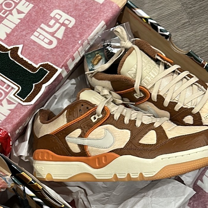 2024 11 NIGO x NIKE AIR FORCE 3 LOW Light British Tan Fossil 3 HQ0260 200 Fullress