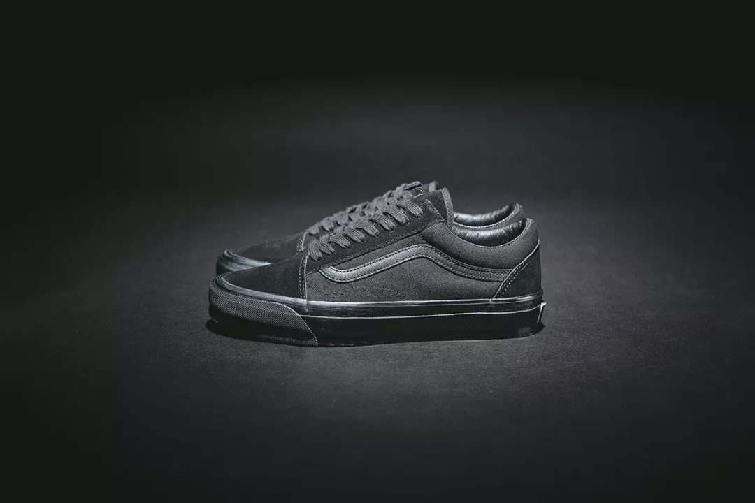 【2024年 10/15 発売】”Triple Black”カラーで構成されたVANS BLACK COLLECTION (バンズ ブラック コレクション)