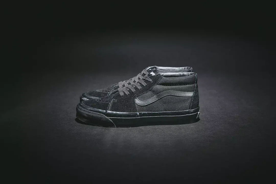 【2024年 10/15 発売】”Triple Black”カラーで構成されたVANS BLACK COLLECTION (バンズ ブラック コレクション)