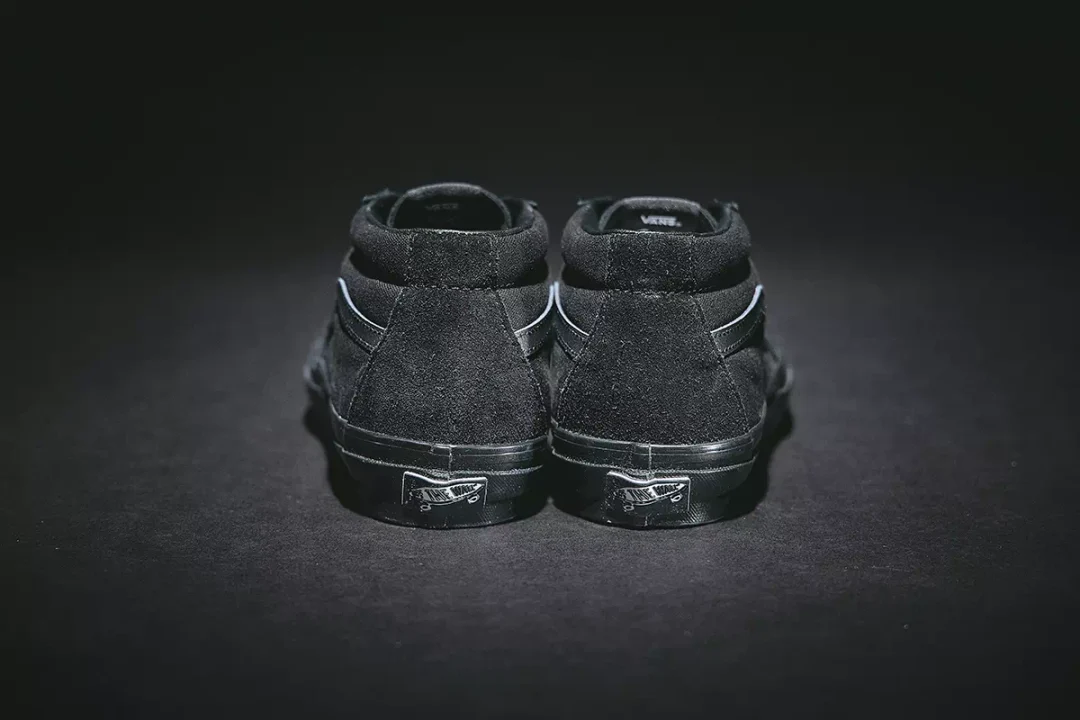 【2024年 10/15 発売】”Triple Black”カラーで構成されたVANS BLACK COLLECTION (バンズ ブラック コレクション)