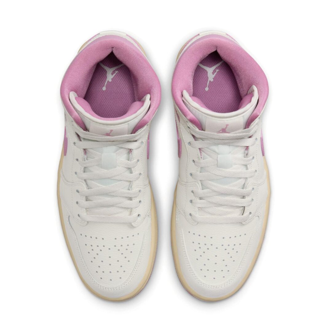 【2024年 10/26 発売】NIKE W AIR JORDAN 1 MID “Sail/Orchid” (ナイキ エア ジョーダン 1 ミッド “セイル/オーキッド”) [BQ6472-162]