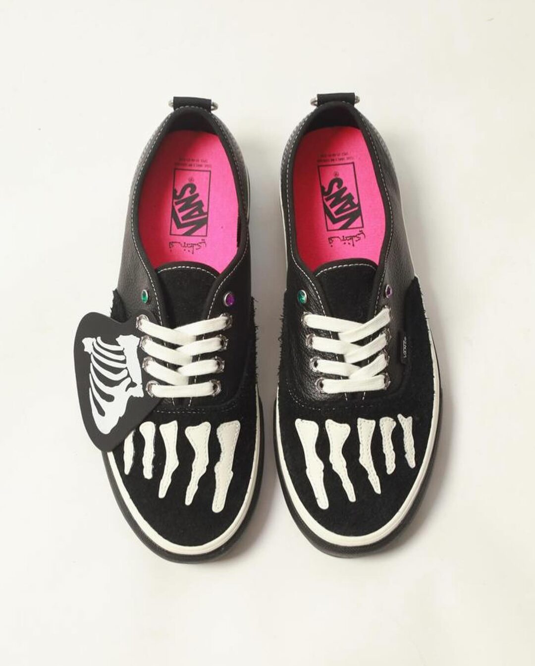 【2024年 10/18 発売】Mark SBTG × VANS AUTHENTIC “BLACK/MARS” (マーク・サボタージュ バンズ オーセンティック) [VN000BW5BPR]