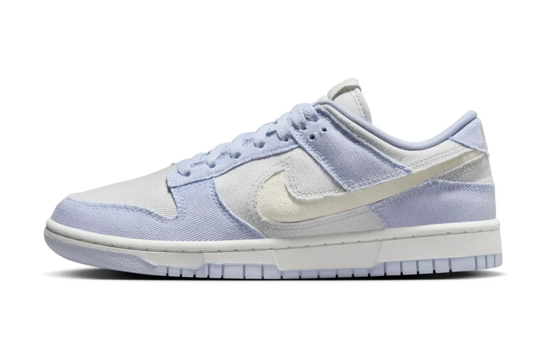 【2024年 発売予定】NIKE W DUNK LOW “Denim/Ghost/Summit White” (ナイキ ダンク ロー “デニム/ゴースト/サミットホワイト”) [HF1985-001]