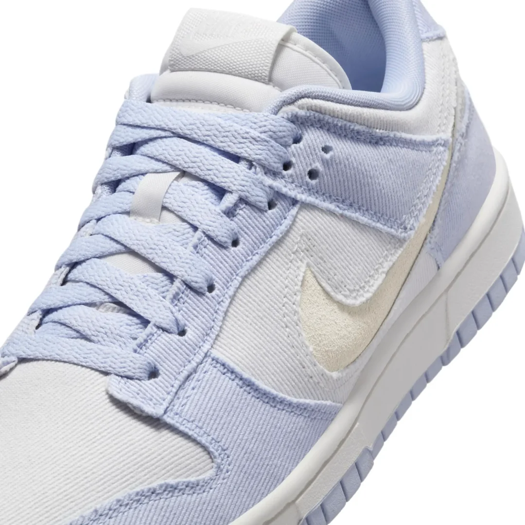 【2024年 発売予定】NIKE W DUNK LOW “Denim/Ghost/Summit White” (ナイキ ダンク ロー “デニム/ゴースト/サミットホワイト”) [HF1985-001]