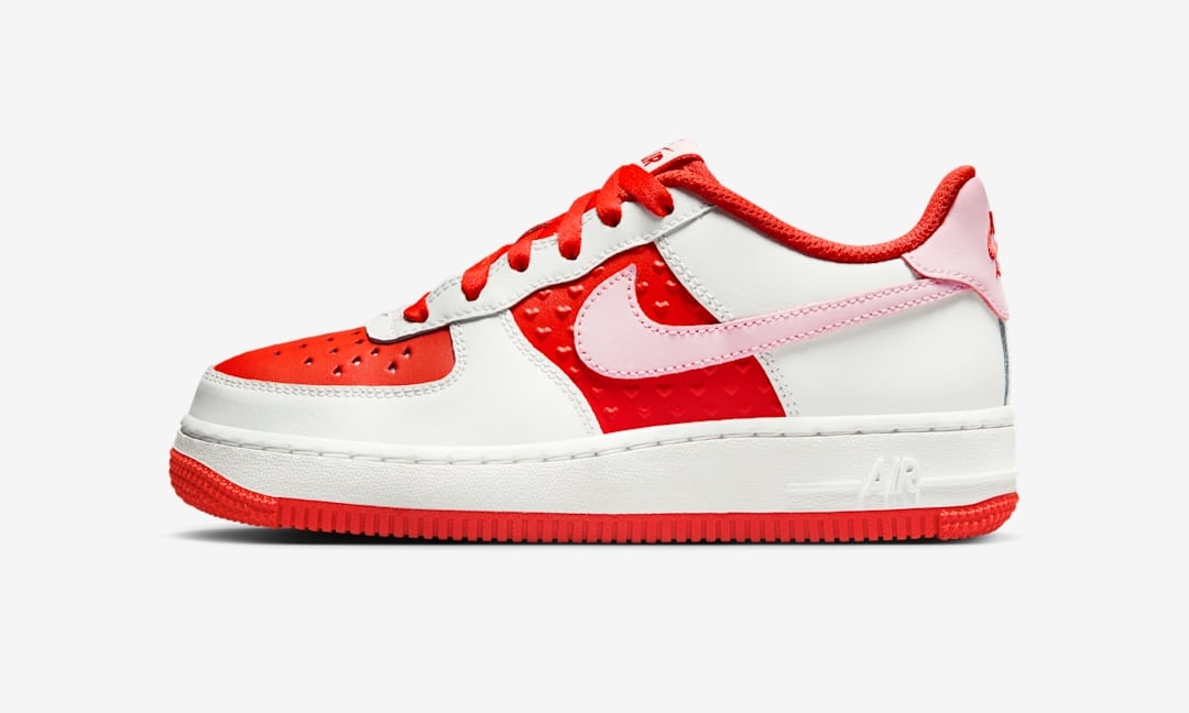 【2025年 2月 発売予定】NIKE W AIR FORCE 1 LOW “Valentine 2025/White/Red” (ナイキ エア フォース 1 ロー “バレンタイン/ホワイト/レッド”) [HV5165-121]